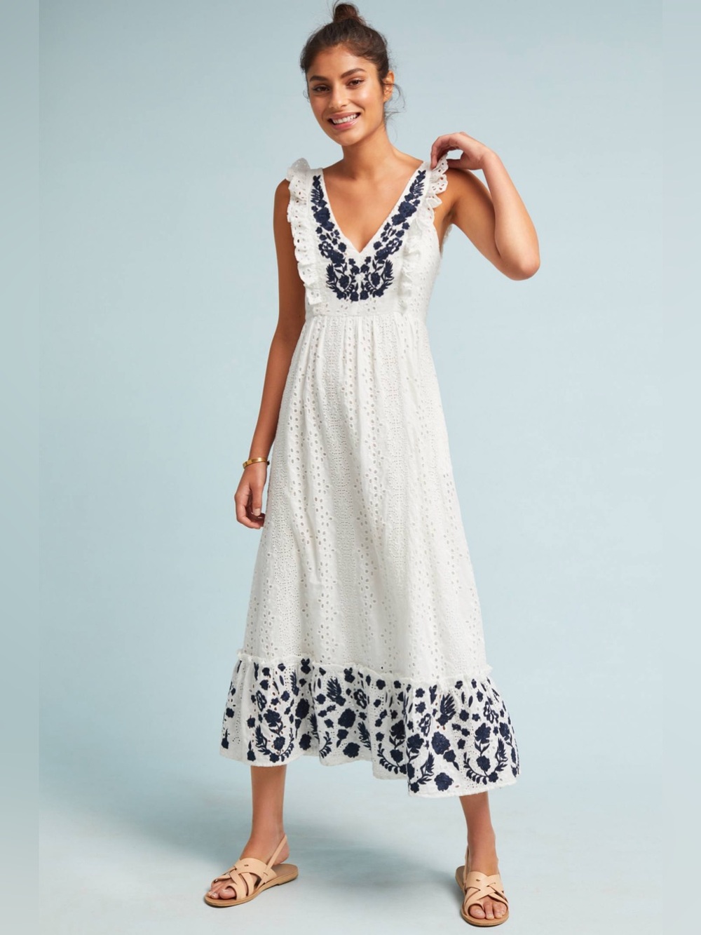 Allison New York Anthropologie white Eyelet Navy Embroidered Midi Dress XSmall